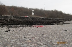 Шокуючі фото кримської траси нагадують кадри фільму-катастрофи