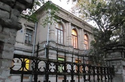 Суд скасував іпотеку про передачу військового шпиталю банку з Казахстану