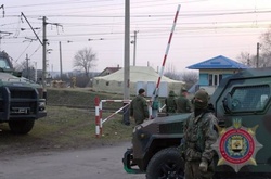 Поліція повідомляє про збройну сутичку на блокпості у Костянтинівці