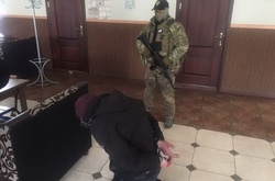 На Хмельниччині СБУ затримала банду рекетирів