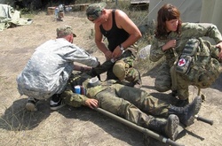 Лікарів зобов'яжуть видавати довідки всім пораненим бійцям АТО