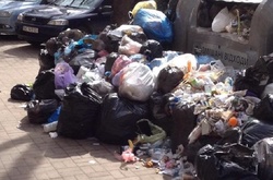 У Львові можуть закрити всі ринки через сміттєву «блокаду»