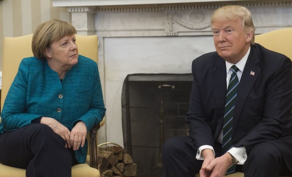 Трамп подякував Меркель за намагання вирішити ситуацію на Донбасі