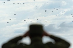 Навчання ВДВ Росії в окупованому Криму