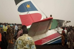 В Африці розбився літак із 44 пасажирами на борту