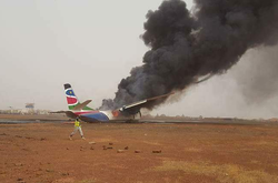 Авіакатастрофа в африканському місті Вау: вижили усі пасажири 