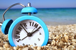 Цими вихідними Україна перейде на літній час