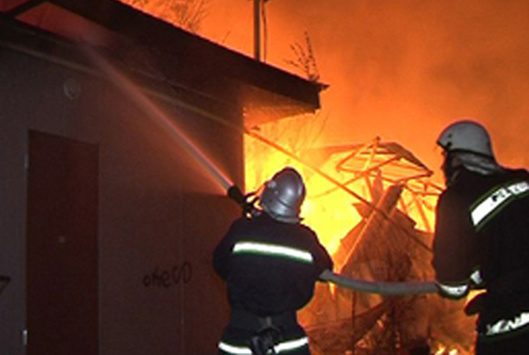 На Донбасі внаслідок пожежі постраждало четверо бійців АТО