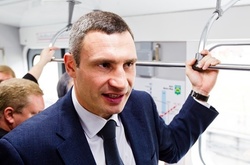 Кличко хоче винести питання боргу метрополітену на розгляд РНБО 