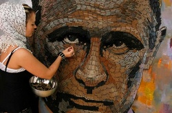 Лицо войны: украинская художница делает портрет Путина из патронов