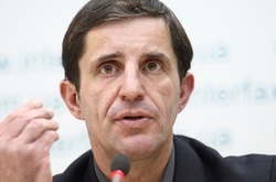 Особу вбивці Вороненкова поки що не встановили – Шкіряк