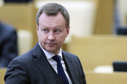 Вороненков володів цінною інформацією про корупцію у силовому блоці Кремля, – Пономарьов