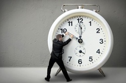 Україна перейшла на літній час