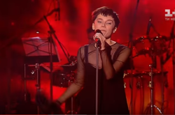 Девушка, скрывающая лицо на «Голосі країни &ndash; 7», сняла вуаль