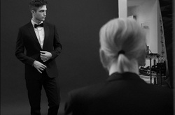 «Ночь в Париже»: Роберт Паттинсон снялся в новой рекламной кампании Dior 