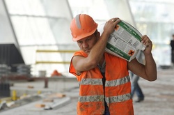  Українські заробітчани в Росії 
 Фото: trubyna.org.ua 