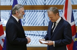  
 Туск отримав лист про початок Brexit від Британії 
 