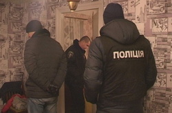 Горе-матері, яка залишила без нагляду двох своїх дітей, загрожує довічне ув'язнення