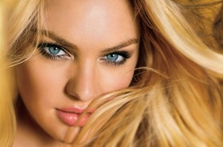 «Голые» глаза: новый мейкап-тренд весны 2017