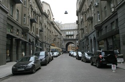 Елітні бутіки в київському Пасажі підуть з молотка. Призначено дату аукціону