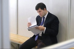 Роман Насіров