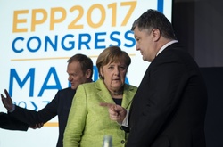 Найближчим часом відбудуться переговори між Порошенком, Меркель і Олландом