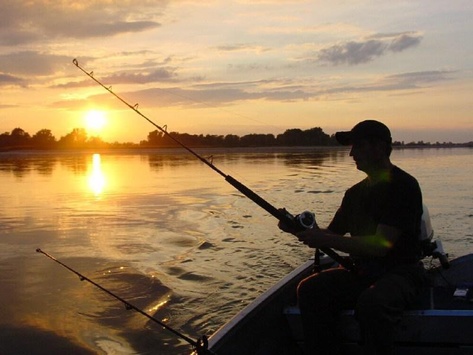 Відзавтра в Україні заборонено ловити рибу
