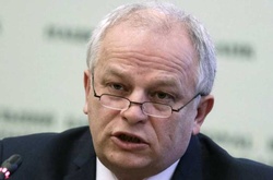 Кубів задекларував дев’ять земельних ділянок та готівку