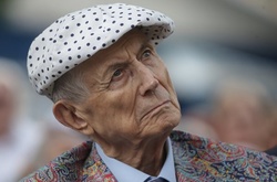  В&nbsp;США на&nbsp;85-му році життя&nbsp; помер поет Євген Євтушенко