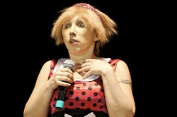 В Украину со скандалом не пустили Елену Воробей