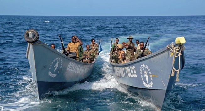 Сомалійські пірати захопили індійське вантажне судно