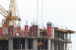 Мінрегіонбуд переглянув нормативи зарплат будівельників