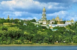 Кличко вручив відзнаку «Почесний громадянин Києва» родині автора офіційного гімну столиці Ігоря Шамо