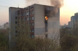 Масштабна пожежа в Києві: в лікарню доставили дворічну дитину