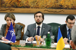 Керівник представництва НАТО Александер Вінніков