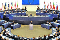 Дебати в Європарламенті: найбільші політгрупи підтримали безвіз для України