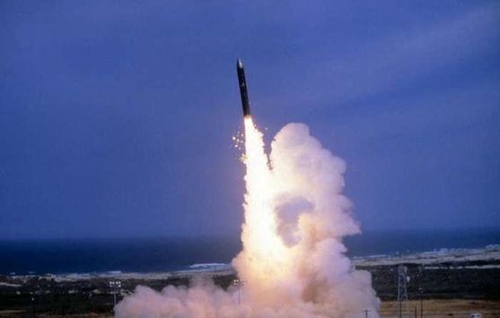 Південна Корея провела запуск балістичної ракети, яка може досягти території КНДР