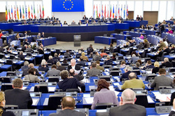 У Європарламенті виступають за посилення санкцій проти Росії 