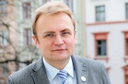 Е-декларування: У Садового весь бізнес на дружині