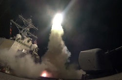 Ракетний удар США по авіабазі в Сирії