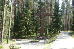 Польща стурбована діями Росії в Катині