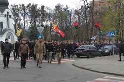 Криваві сутички у Полтаві: обласне керівництво збирає міськраду