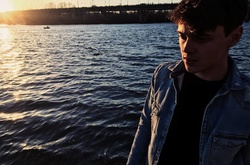 Алексеев показал, как тренируется по утрам