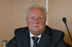 У глави ветеранської організації виявили шикарний автопарк