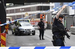  Поліція на місці нападу в Стокгольмі, Швеція, 7 квітня 2017 року 