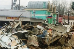 Демонтаж торгових об'єктів на Центральному ринку Сімферополя