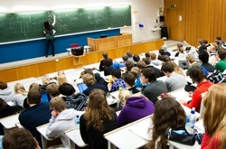 Міносвіти виділить понад 18 млн на президентські стипендії та універсіади