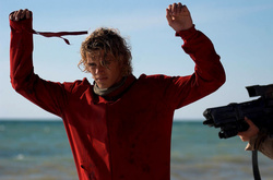 Російський актор випав з вікна квартири в Москві