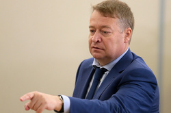 Путін вирішив поборотись з корупцією: затримано другого губернатора за місяць