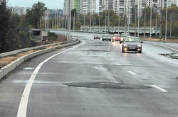 На дорожні роботи виділять понад 3 млрд гривень – Гройсман